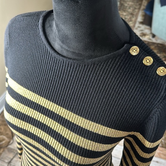 EUC, LRL…Black and metallic gold striped sweater size MP - Picture 2 of 6